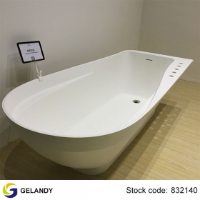 bañera de acrílico